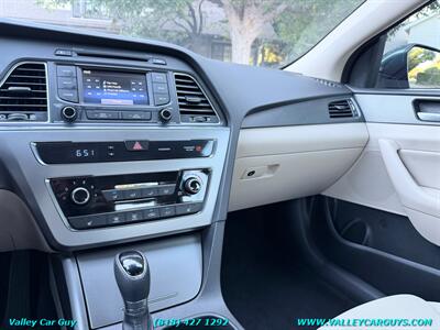 2015 Hyundai SONATA Sport   - Photo 15 - Reseda, CA 91335