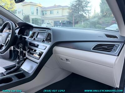 2015 Hyundai SONATA Sport   - Photo 9 - Reseda, CA 91335