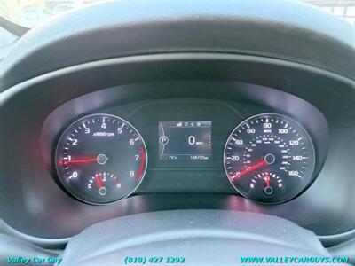 2017 Kia Sportage EX - Photo 19 - Reseda, CA 91335
