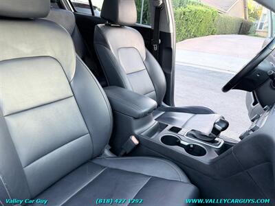 2017 Kia Sportage EX - Photo 10 - Reseda, CA 91335