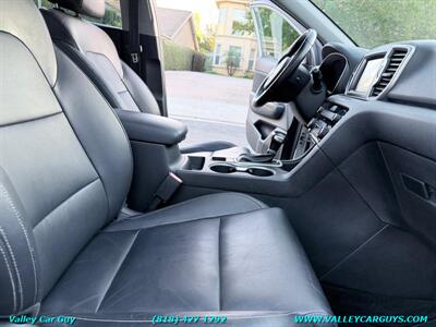 2017 Kia Sportage EX - Photo 11 - Reseda, CA 91335