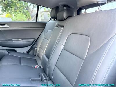 2017 Kia Sportage EX - Photo 26 - Reseda, CA 91335