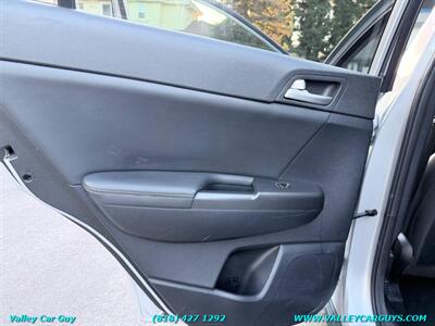2017 Kia Sportage EX - Photo 30 - Reseda, CA 91335
