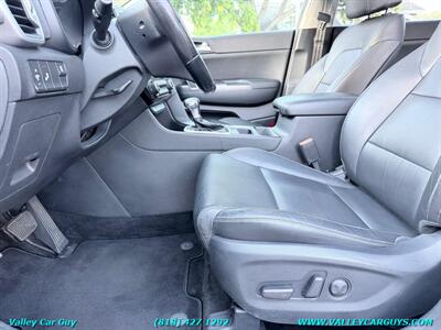 2017 Kia Sportage EX - Photo 13 - Reseda, CA 91335