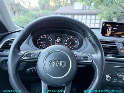 2016 Audi Q3 2.0T Premium Plus   - Photo 18 - Reseda, CA 91335