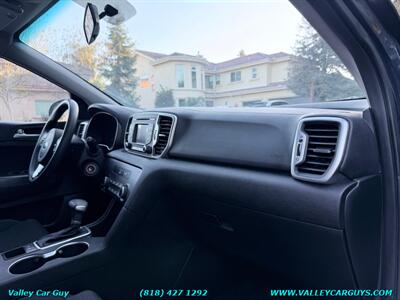 2018 Kia Sportage LX - Photo 9 - Reseda, CA 91335