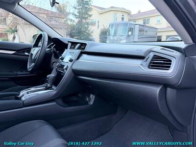 2017 Honda Civic LX   - Photo 9 - Reseda, CA 91335