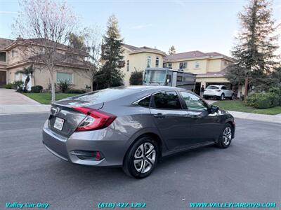 2017 Honda Civic LX   - Photo 4 - Reseda, CA 91335
