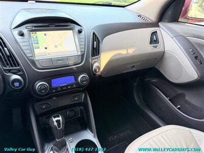 2015 Hyundai TUCSON Limited   - Photo 17 - Reseda, CA 91335