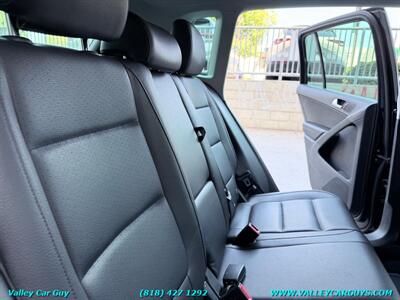 2012 Volkswagen Tiguan SE   - Photo 17 - Reseda, CA 91335