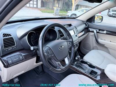 2015 Kia Sorento LX   - Photo 12 - Reseda, CA 91335