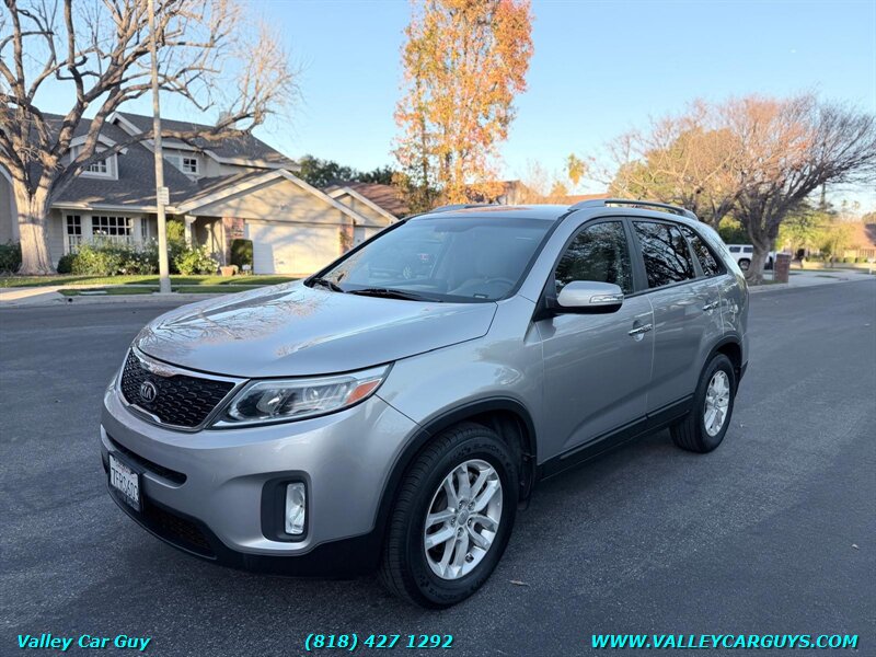2015 Kia Sorento LX   - Photo 1 - Reseda, CA 91335