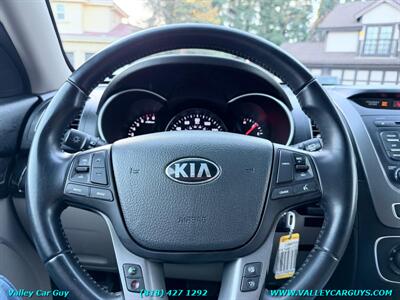 2015 Kia Sorento LX   - Photo 14 - Reseda, CA 91335