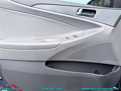 2014 Hyundai SONATA GLS - Photo 12 - Reseda, CA 91335