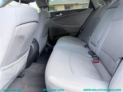 2014 Hyundai SONATA GLS - Photo 13 - Reseda, CA 91335