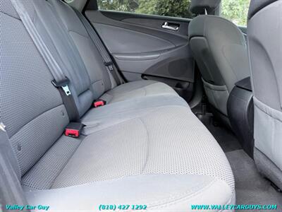 2014 Hyundai SONATA GLS - Photo 14 - Reseda, CA 91335