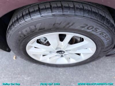 2016 Kia Optima LX   - Photo 26 - Reseda, CA 91335