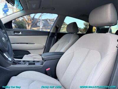 2016 Kia Optima LX   - Photo 11 - Reseda, CA 91335