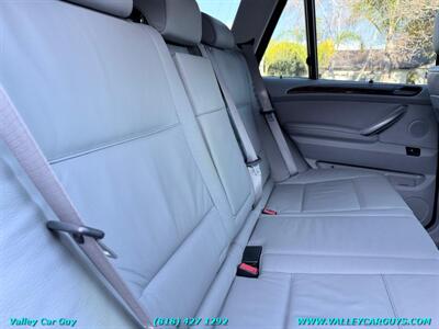 2004 BMW X5 3.0i   - Photo 18 - Reseda, CA 91335