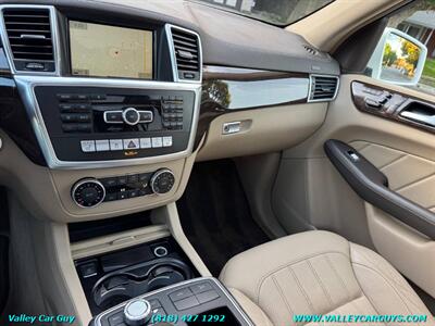2015 Mercedes-Benz GL 450 4MATIC   - Photo 18 - Reseda, CA 91335