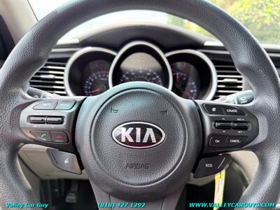 2015 Kia Optima LX - Photo 14 - Reseda, CA 91335