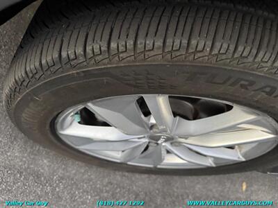 2017 Audi Q3 2.0T quattro Premium   - Photo 27 - Reseda, CA 91335