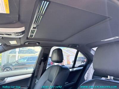 2010 Mercedes-Benz C 300 Sport - Photo 15 - Reseda, CA 91335