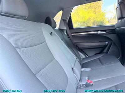 2014 Kia Sorento LX - Photo 21 - Reseda, CA 91335