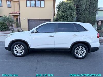 2014 Kia Sorento LX - Photo 8 - Reseda, CA 91335
