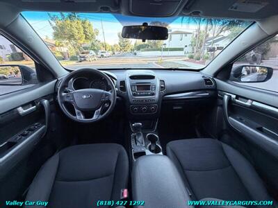 2014 Kia Sorento LX - Photo 13 - Reseda, CA 91335