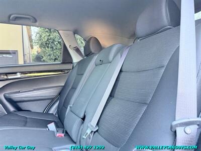 2014 Kia Sorento LX   - Photo 20 - Reseda, CA 91335