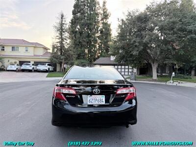 2012 Toyota Camry LE   - Photo 5 - Reseda, CA 91335