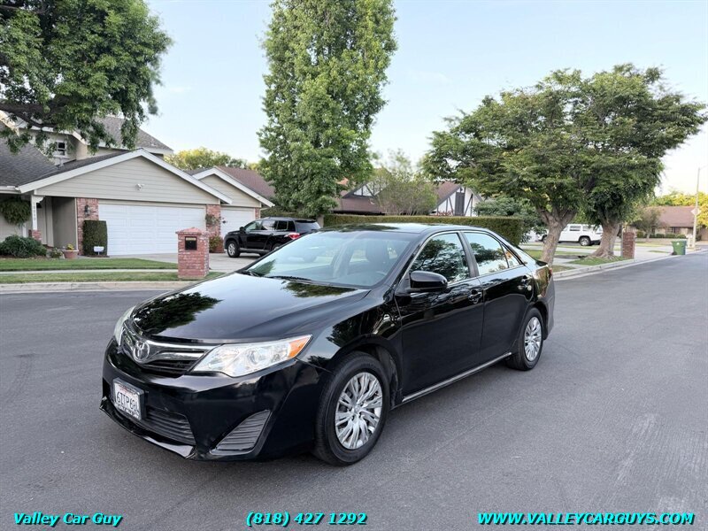 2012 Toyota Camry LE  
