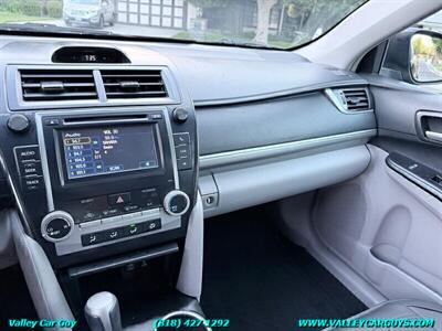 2012 Toyota Camry LE   - Photo 17 - Reseda, CA 91335