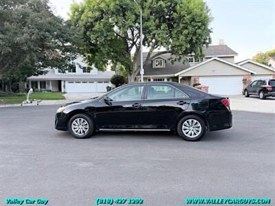 2012 Toyota Camry LE   - Photo 8 - Reseda, CA 91335