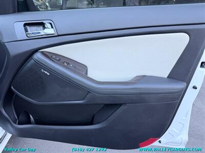 2013 Kia Optima SX   - Photo 28 - Reseda, CA 91335