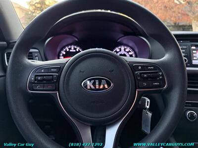 2017 Kia Optima LX - Photo 15 - Reseda, CA 91335