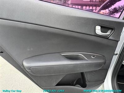 2017 Kia Optima LX - Photo 21 - Reseda, CA 91335