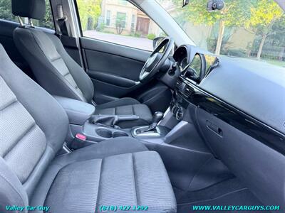 2015 Mazda CX-5 Touring   - Photo 11 - Reseda, CA 91335