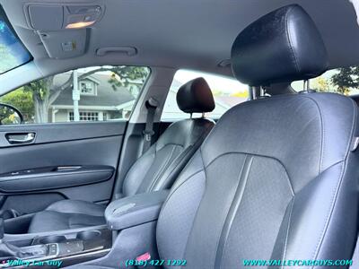 2016 Kia Optima EX   - Photo 9 - Reseda, CA 91335