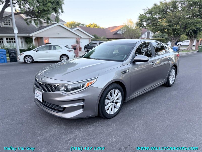 2016 Kia Optima EX   - Photo 1 - Reseda, CA 91335