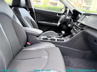 2018 Kia Optima S - Photo 12 - Reseda, CA 91335