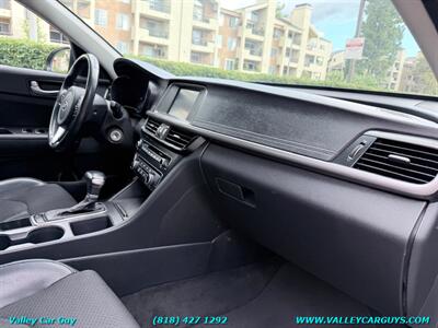 2018 Kia Optima S - Photo 11 - Reseda, CA 91335