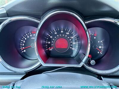 2012 Kia Optima LX   - Photo 17 - Reseda, CA 91335