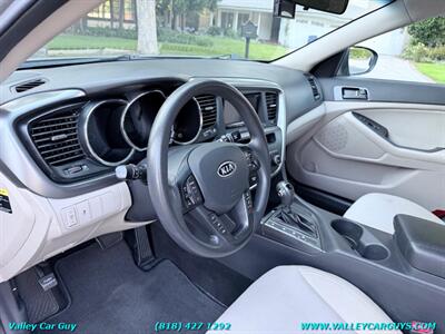 2012 Kia Optima LX   - Photo 15 - Reseda, CA 91335