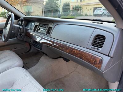2007 Mercury Grand Marquis LS - Photo 10 - Reseda, CA 91335