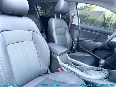 2015 Kia Sportage EX   - Photo 12 - Reseda, CA 91335