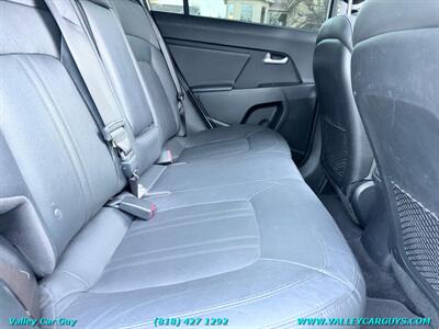2015 Kia Sportage EX   - Photo 21 - Reseda, CA 91335