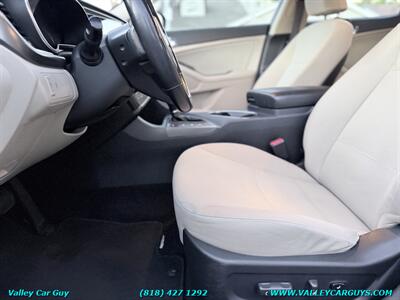 2015 Kia Optima Hybrid LX - Photo 15 - Reseda, CA 91335