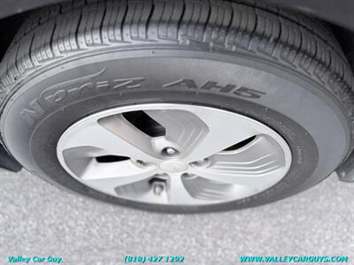 2015 Kia Optima Hybrid LX - Photo 33 - Reseda, CA 91335